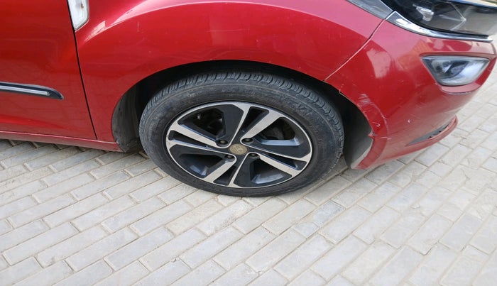 2020 Tata ALTROZ XZ PETROL, Petrol, Manual, 55,625 km, tyre