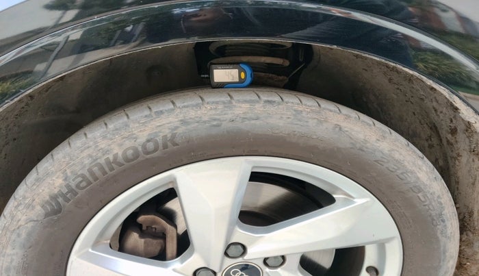 2023 Audi Q3 PREMIUM PLUS 40 TFSI, Petrol, Automatic, 9,718 km, tyre