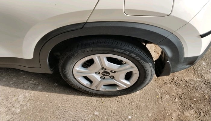 2023 KIA SONET HTK PLUS 1.2, Petrol, Manual, 39,104 km, tyre