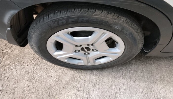 2023 KIA SONET HTK PLUS 1.2, Petrol, Manual, 39,104 km, tyre