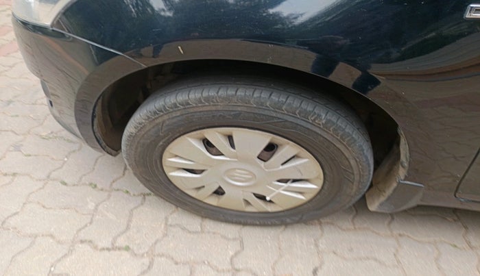 2013 Maruti Swift VDI, Diesel, Manual, 1,36,197 km, tyre