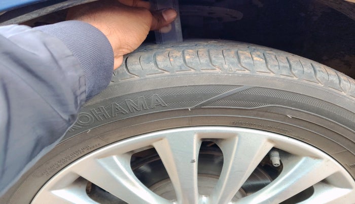 2019 Maruti Ciaz DELTA 1.5 SHVS MT PETROL, Petrol, Manual, 58,933 km, tyre