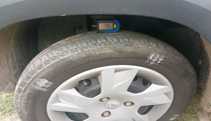 2023 Renault Kwid RXT 1.0, Petrol, Manual, 15,218 km, tyre