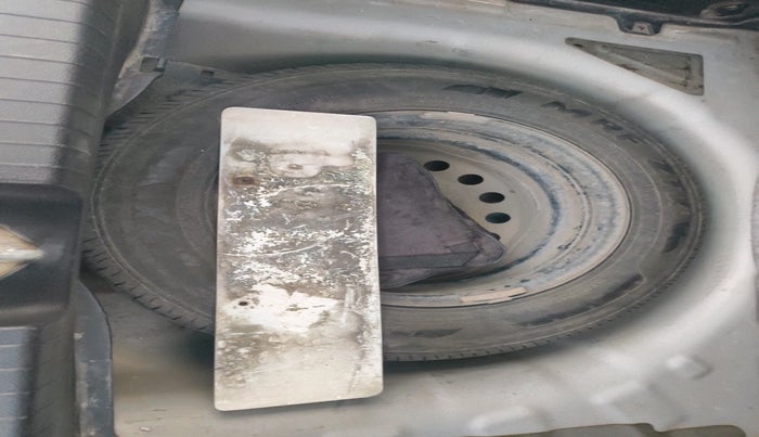 2016 Hyundai Elite i20 SPORTZ 1.2, Petrol, Manual, 79,100 km, tyre