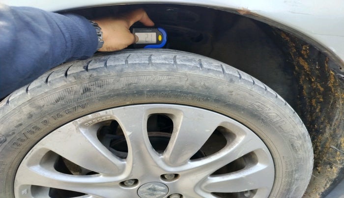 2016 Maruti Baleno SIGMA PETROL 1.2, Petrol, Manual, 71,149 km, tyre