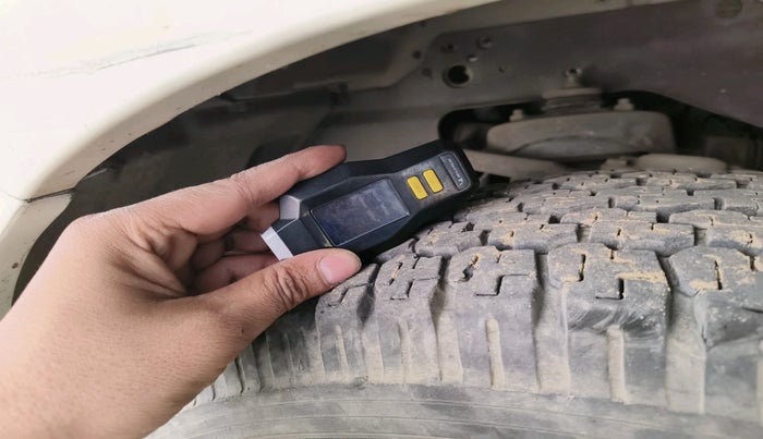 2019 Tata Safari Storme 2.2 EX 4X2, Diesel, Manual, 80,169 km, tyre