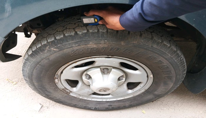 2011 Tata Safari 4X2 EX DICOR, Diesel, Manual, 1,13,047 km, tyre