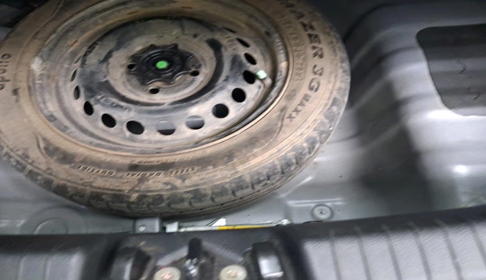 2013 Hyundai Grand i10 SPORTZ 1.2 KAPPA VTVT, Petrol, Manual, 56,415 km, tyre