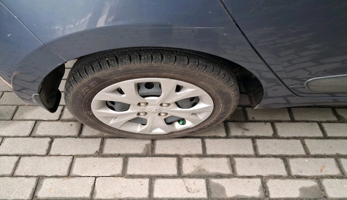 2013 Hyundai Grand i10 SPORTZ 1.2 KAPPA VTVT, Petrol, Manual, 56,415 km, tyre