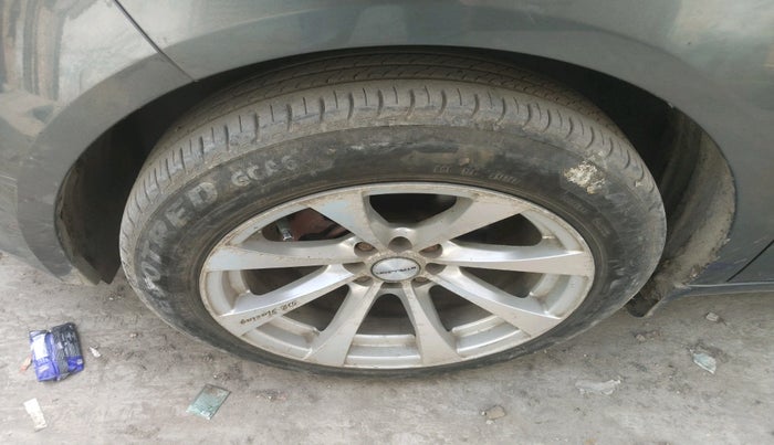 2023 Tata ALTROZ XM PLUS SUNROOF CNG, Petrol, Manual, 15,359 km, tyre