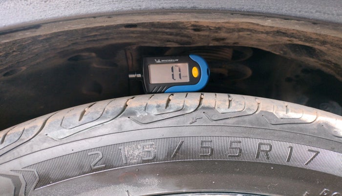 2022 MG ASTOR SAVVY 1.5 CVT, Petrol, Automatic, 37,041 km, tyre