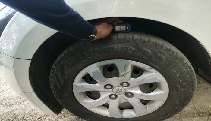 2017 Hyundai Elite i20 SPORTZ 1.2, Petrol, Manual, 78,167 km, tyre