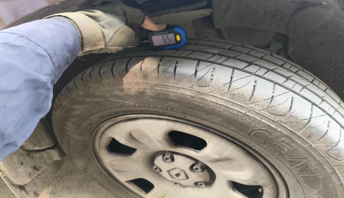 2013 Renault Duster 110 PS RXL DIESEL, Diesel, Manual, 1,32,276 km, tyre