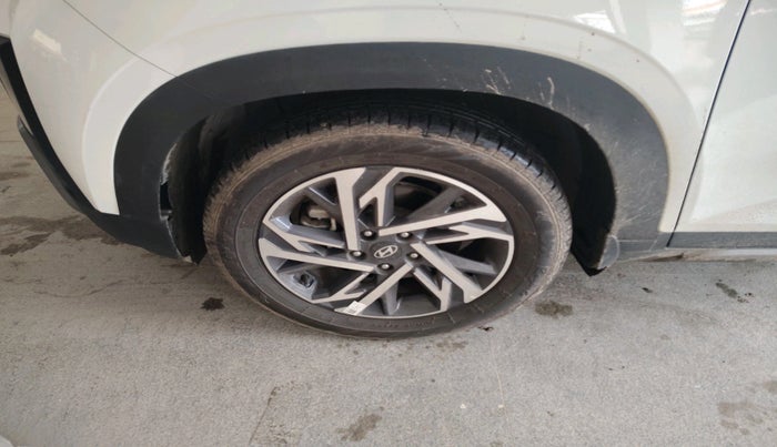 2024 Hyundai Creta SX (O) 1.5 PETROL, Petrol, Manual, 7,437 km, tyre