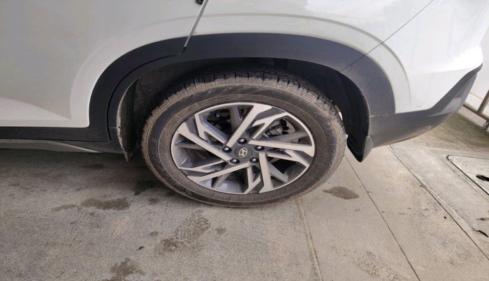 2024 Hyundai Creta SX (O) 1.5 PETROL, Petrol, Manual, 7,437 km, tyre