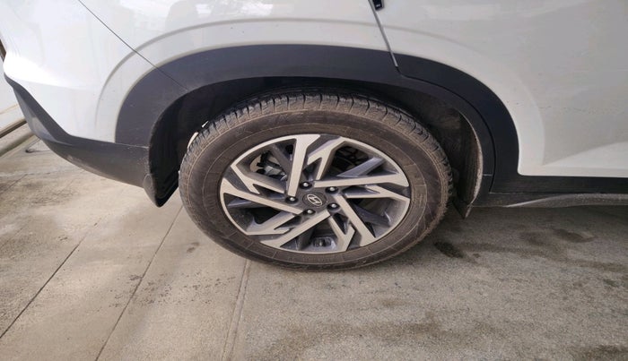 2024 Hyundai Creta SX (O) 1.5 PETROL, Petrol, Manual, 7,437 km, tyre