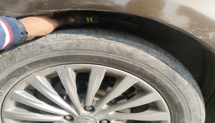 2016 Maruti Ciaz ZDI+ SHVS, Diesel, Manual, 93,606 km, tyre