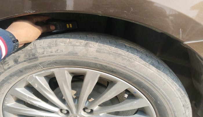 2016 Maruti Ciaz ZDI+ SHVS, Diesel, Manual, 93,606 km, tyre