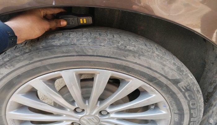 2016 Maruti Ciaz ZDI+ SHVS, Diesel, Manual, 93,606 km, tyre