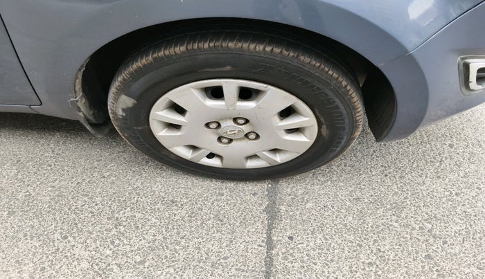 2012 Hyundai i20 MAGNA (O) 1.2, Petrol, Manual, 32,522 km, tyre