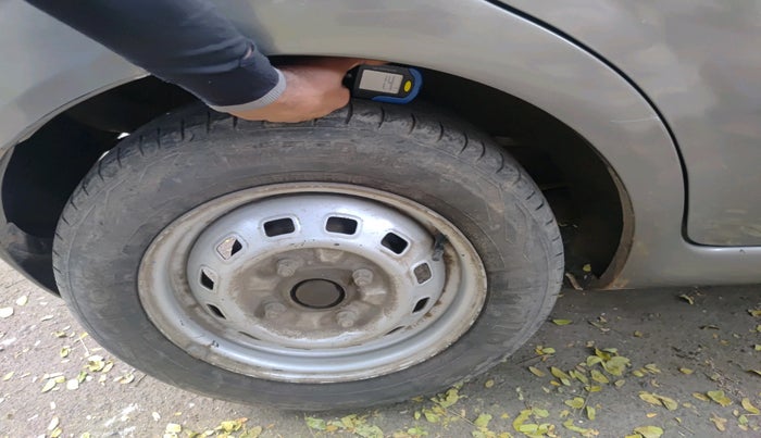 2011 Chevrolet Spark LS 1.0, Petrol, Manual, 84,061 km, tyre