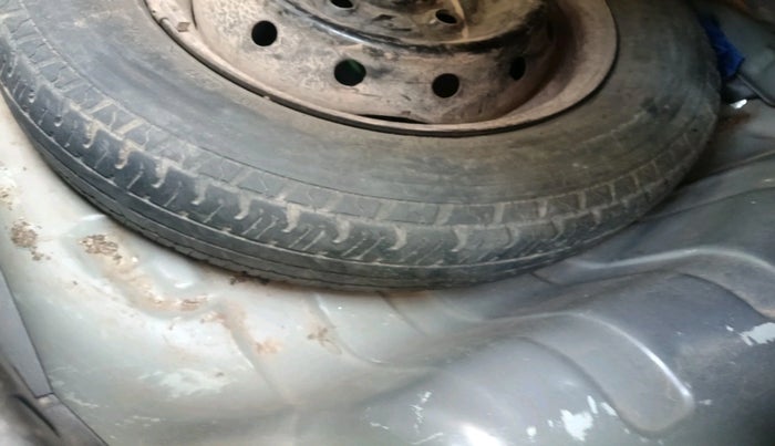 2018 Maruti Alto 800 LXI, Petrol, Manual, 36,392 km, tyre