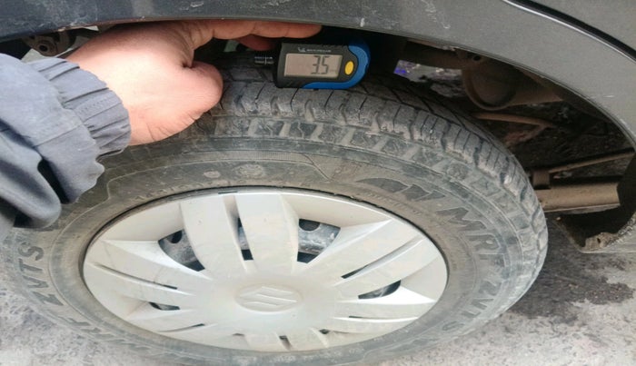 2018 Maruti Alto 800 LXI, Petrol, Manual, 36,392 km, tyre