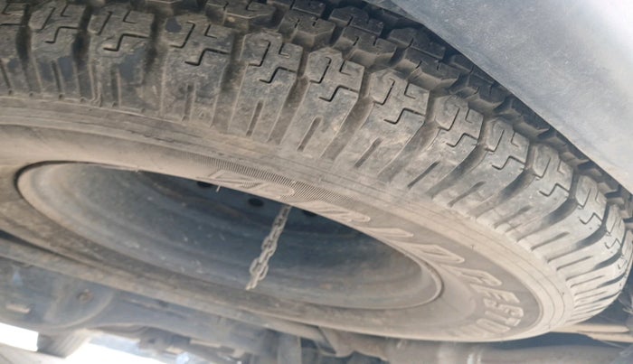 2018 Tata Hexa XMA 4X2 7 STR, Diesel, Automatic, 35,819 km, tyre