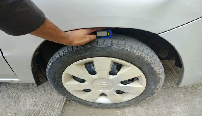 2011 Maruti Zen Estilo VXI, Petrol, Manual, 77,619 km, tyre