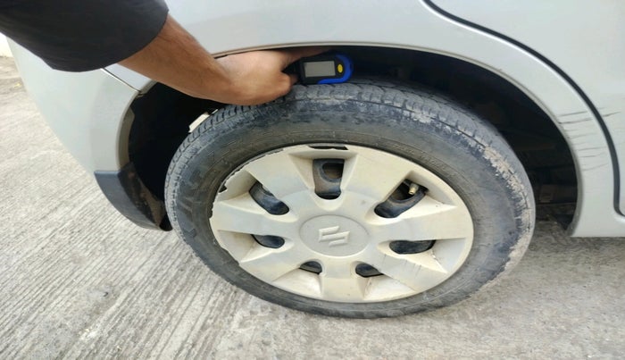 2011 Maruti Zen Estilo VXI, Petrol, Manual, 77,619 km, tyre