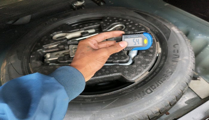 2018 Maruti S Cross ZETA 1.3, Diesel, Manual, 1,20,422 km, tyre