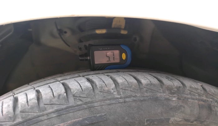 2022 Hyundai GRAND I10 NIOS SPORTZ AMT 1.2 KAPPA VTVT, Petrol, Automatic, 5,658 km, tyre