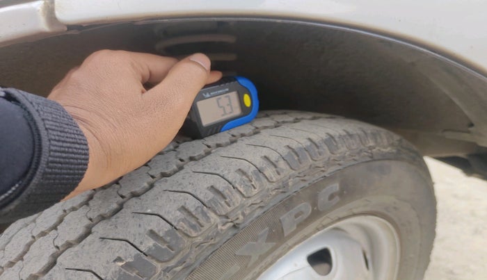 2021 Maruti Eeco 5 STR AC CNG, Petrol, Manual, 93,524 km, tyre