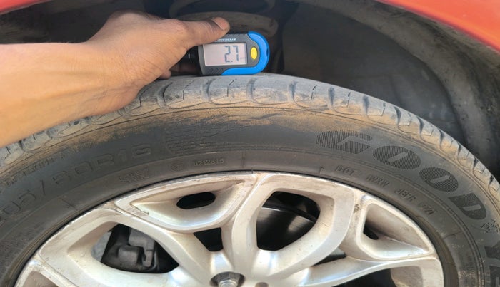 2016 Ford Ecosport TITANIUM 1.5L DIESEL, Diesel, Manual, 1,19,180 km, tyre