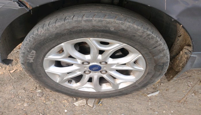 2017 Ford Ecosport TITANIUM 1.5L PETROL AT, Petrol, Automatic, 82,642 km, tyre