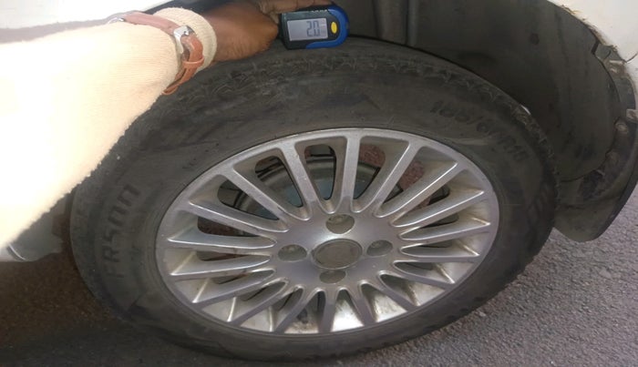 2015 Tata Zest XM PETROL, Petrol, Manual, 1,38,536 km, tyre