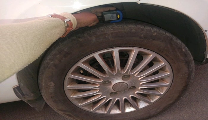 2015 Tata Zest XM PETROL, Petrol, Manual, 1,38,536 km, tyre