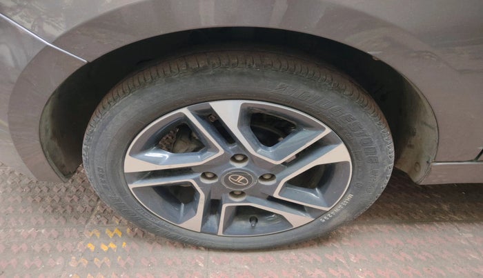 2017 Tata TIGOR XZ (O) PETROL, Petrol, Manual, 22,977 km, tyre