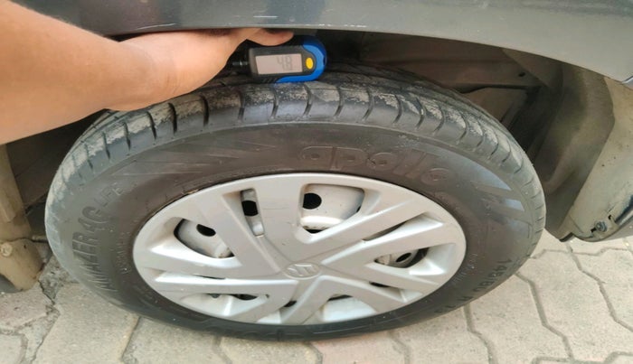 2021 Maruti S PRESSO LXI (O) CNG, Petrol, Manual, 77,062 km, tyre