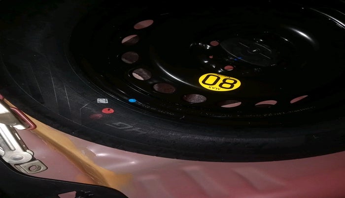 2022 Maruti Baleno ALPHA 1.2 AGS, Petrol, Automatic, 10,505 km, tyre