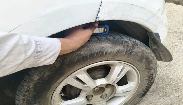 2011 Hyundai i20 ASTA 1.2, Petrol, Manual, 87,434 km, tyre