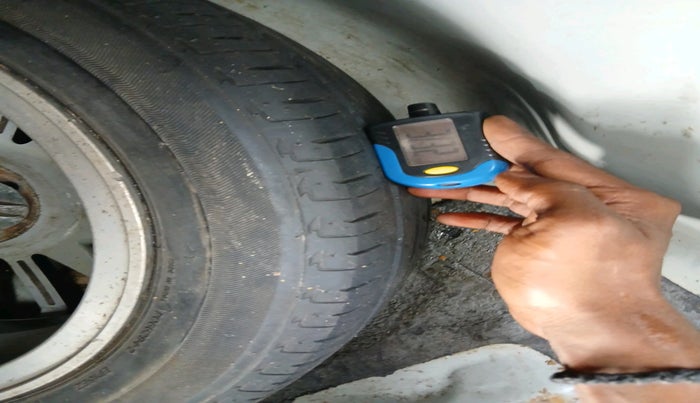 2017 Honda City 1.5L I-VTEC VX, Petrol, Manual, 1,23,398 km, tyre