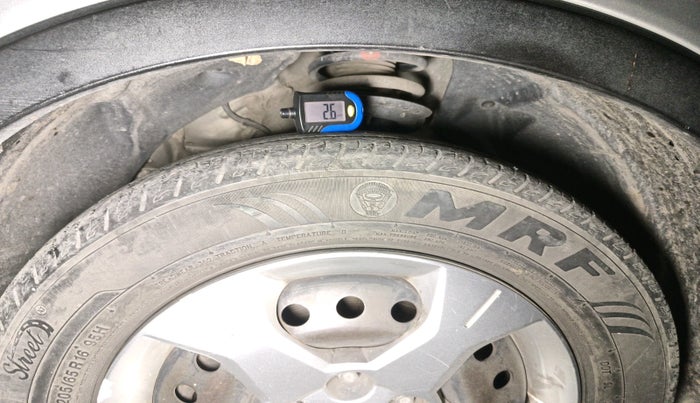 2019 Mahindra XUV300 W6 1.5 DIESEL, Diesel, Manual, 72,881 km, tyre