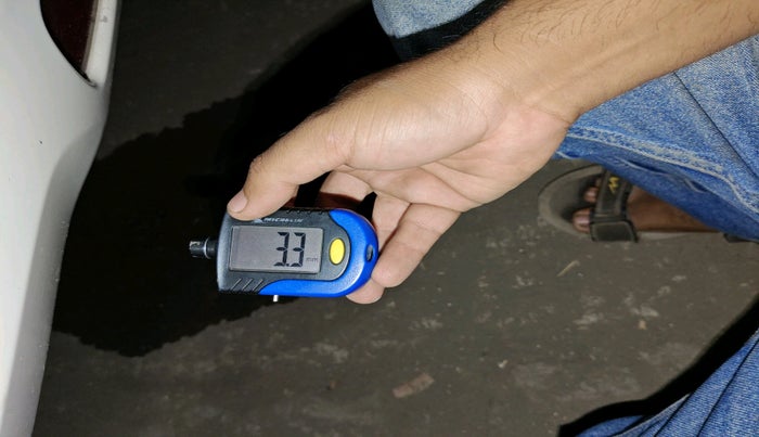 2012 Maruti Ertiga ZXI, Petrol, Manual, 1,35,569 km, tyre