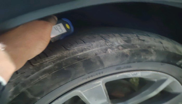 2018 Ford FREESTYLE TITANIUM 1.5 DIESEL, Diesel, Manual, 2,05,334 km, tyre