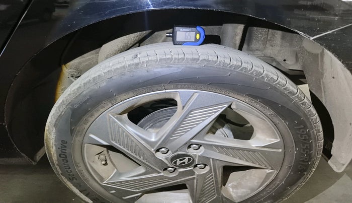 2023 Hyundai Verna SX 1.5 CRDI, Diesel, Manual, 91,715 km, tyre