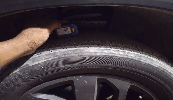 2022 Tata Harrier XZA PLUS 2.0L DARK EDITION, Diesel, Automatic, 93,691 km, tyre