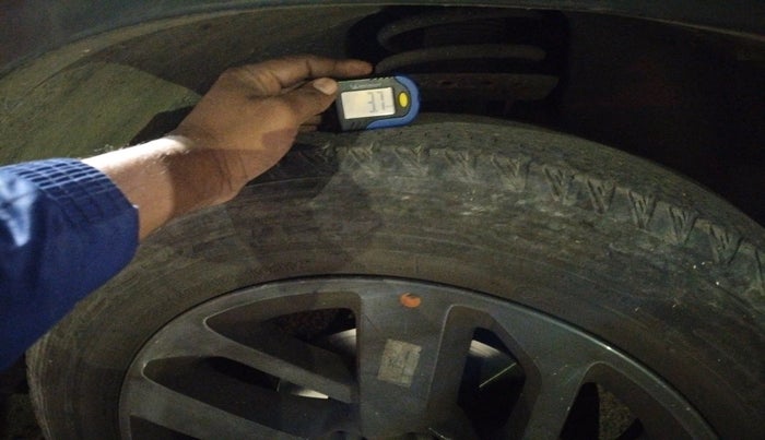 2022 Tata Harrier XZA PLUS 2.0L DARK EDITION, Diesel, Automatic, 93,691 km, tyre