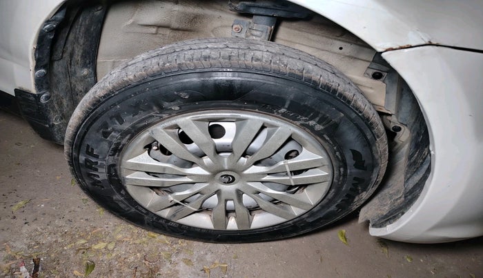 2017 Maruti Swift VDI, Diesel, Manual, 64,910 km, tyre