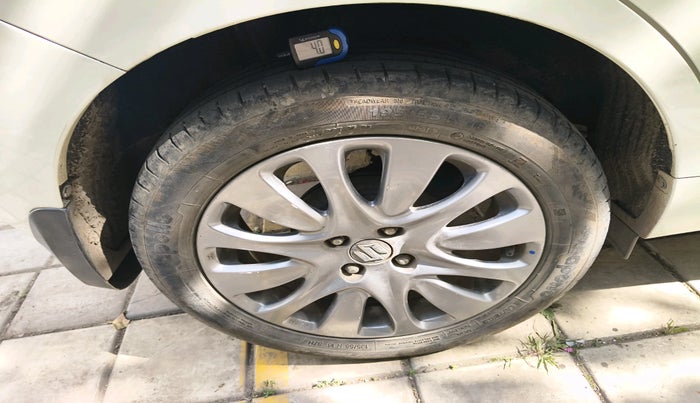 2016 Maruti Baleno ZETA PETROL 1.2, Petrol, Manual, 43,719 km, tyre